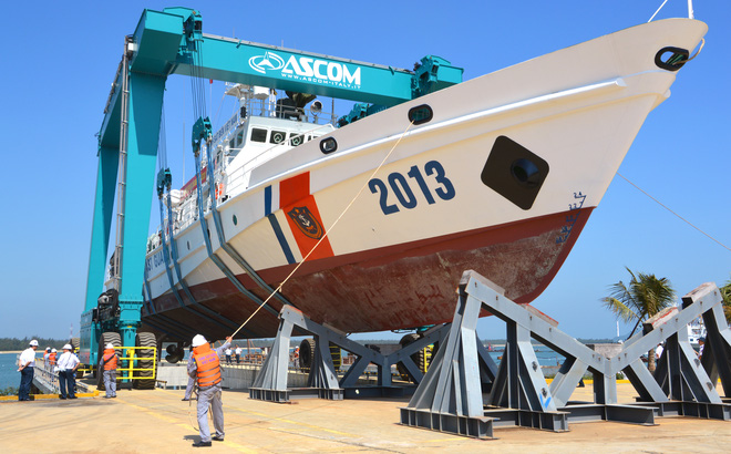 Ship services